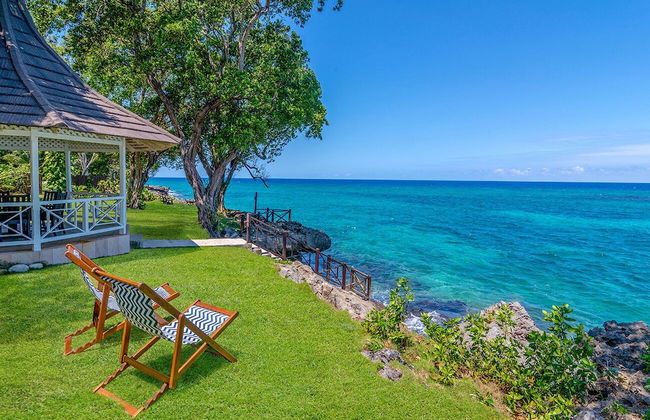 Prospect Estate and Villas - Photo 1