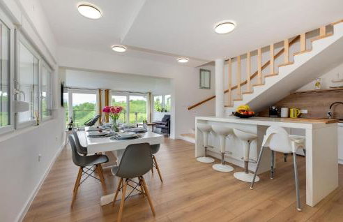 Awesome Home In Donja Reka With Wifi - Foto 7