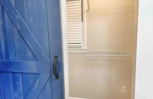 Decatur's Cozy Family Charm with Modern Touches - Foto 33