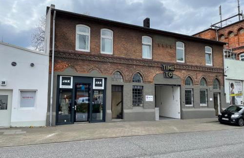 Apartment Factory - Photo 40