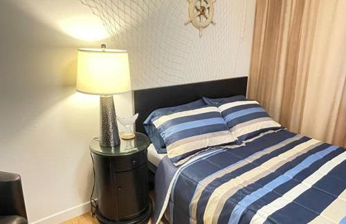 Granada Hills Private Unique Pool Luxury 4BR Family Retreat - Patio, Outdoor Dining, BBQ Grill, & Free Parking - Foto 41