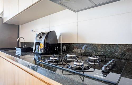 Apt Novo 20º Andar, Perto de Tudo! - Photo 6