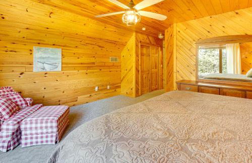 Lakefront Tower Home with Shared Dock! - Foto 13