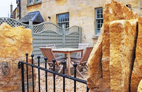 Princess Elizabeth - Photo 20