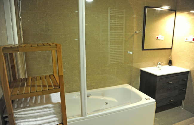 Mola! Suites - Photo 24