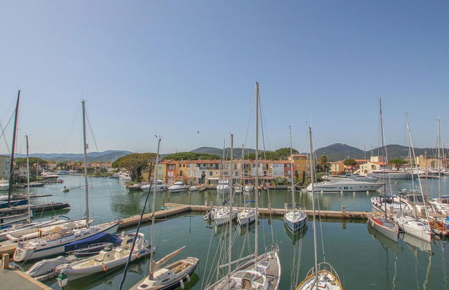 Modern Apartment in Port Grimaud Near the Beach - Photo 13