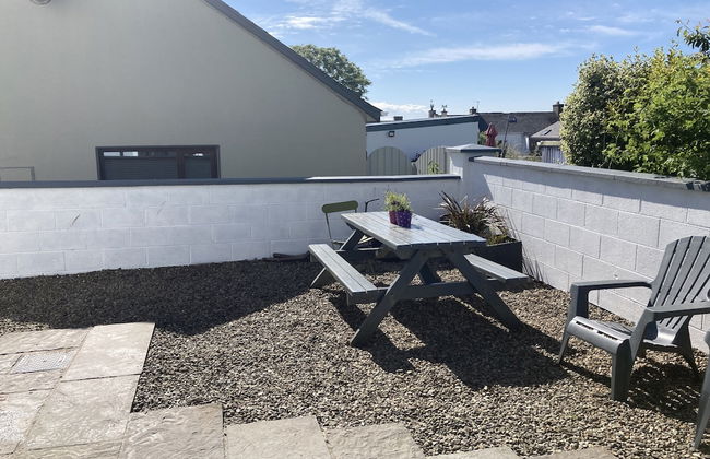 3-bed House Sleeps 6 With Patio - Photo 11