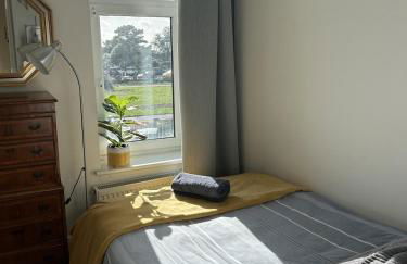 Seaview Retreat Private Parking - Photo 6