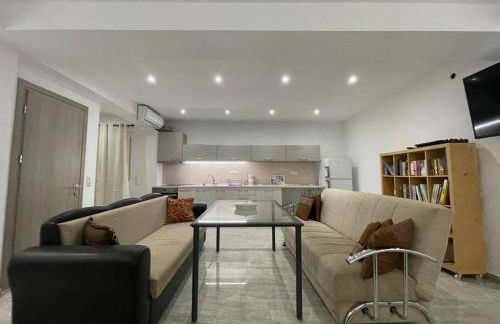 EmilyApartments 1 - Photo 10