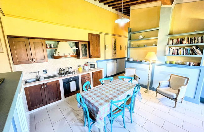 Apt 5 Aircon, Wifi, Infinity Pool, Jacuzzi, Gardens Incredible! Sleeps 4 - Photo 15