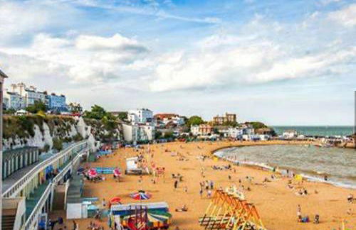 Dog friendly Beach Apartment - Foto 34