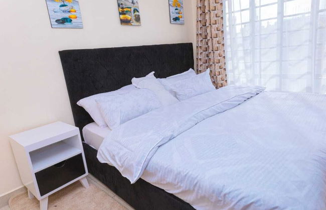 Lux Suites Cavendish Transit Apartments - Photo 5