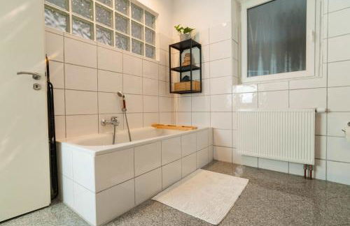 Urban Apartment - Stilvoll & im Herzen der Stadt - Photo 28