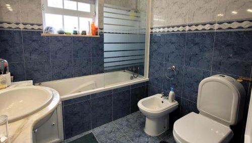 Villa soleada con total tranquilidad - Photo 3