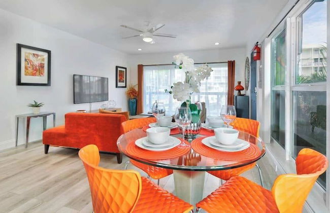 Orange Dream on the Water - Foto 28