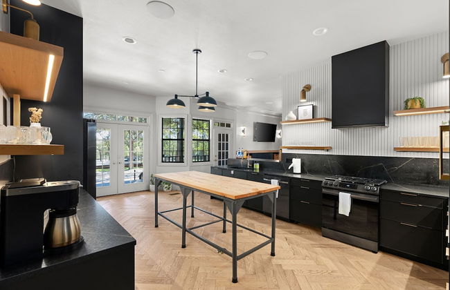 Hot Tub Fire Pit Pool Game Room - Foto 16