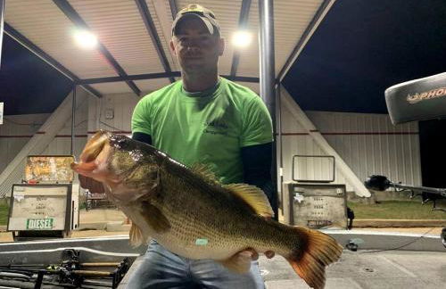 Incredible Lakefront Cabin for a Wonderful Family Adventure in Nature in Hemphill, Texas - Foto 29