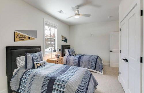 Luxury Estate with Stadium TDJ Views Sleeps 20 - Foto 11