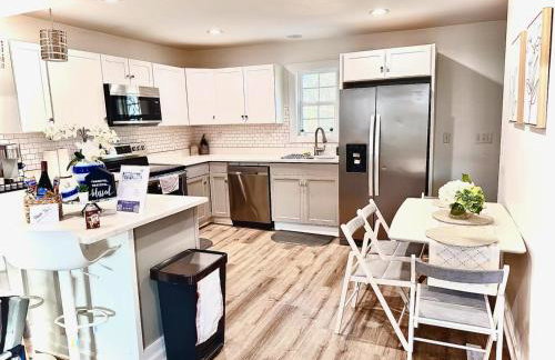 Modern Home Near Uptown CLT, Airport and More - Foto 12