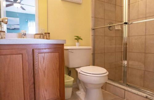 Super Mario Hideaway - Pool, Spa, Game Room Fun! - Foto 45