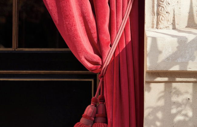 La Reserve Paris Hotel and Spa - Photo 2