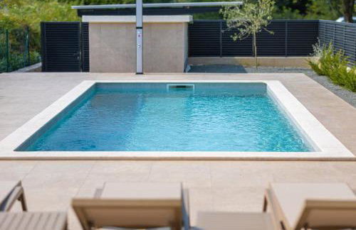 Villa Hidden with heated pool - Foto 8