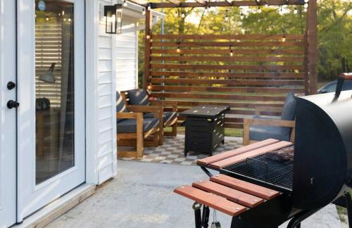 Refreshing Ranch Style Home - Photo 5