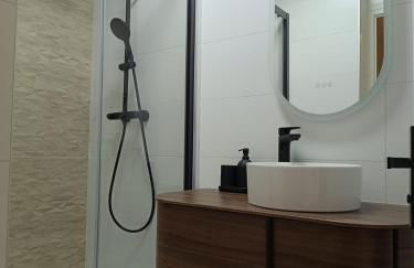 Meublé 3 étoiles - PISCINE- BALCON - TENNIS - Foto 23