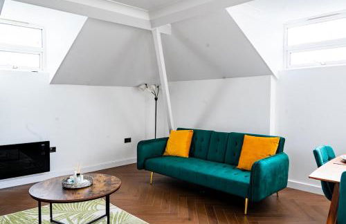 Stylish Luxury 2-Bed Newly Renovated flat - Foto 34