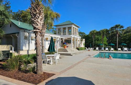 Low Country Cottage in Beautiful Habersham - Photo 53