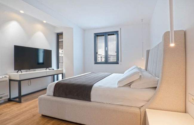 The Rooms Apartments Tirana - Foto 24