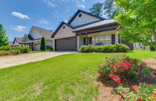 3 Mi to Campus Auburn Home with Deck and Fire Pit - Foto 1