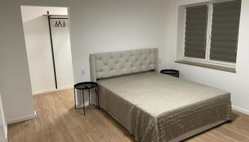 Neuwertige zwei Zimmer Ferienwohnung - Foto 1