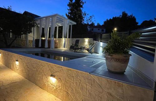 Villa Roko - Luxury Villa 60m from beach! - Photo 4