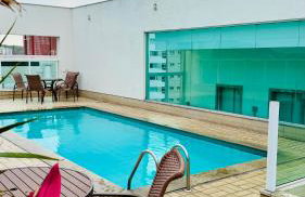 Praia do Canto Apart Hotel - Quarto sala e varanda - Foto 12