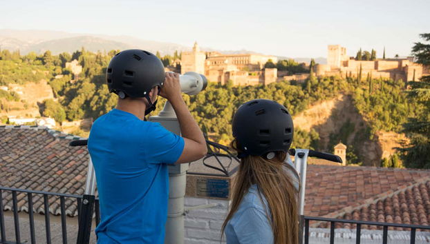 Admiring the Alhambra from the San Nicolás viewpoint