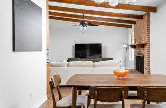 4-Bedroom Cowboy Retreat Steps from Zilker Park - Foto 36