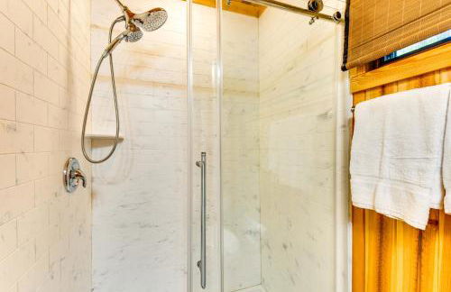 Tranquil Highlands Cottage with Fire Pit and Stream! - Foto 23