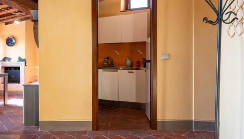 Small Rustic Apartment - Photo 5