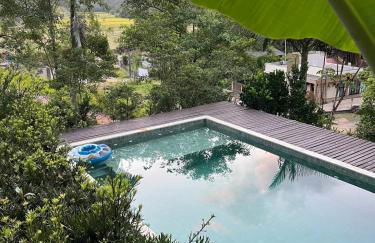 Pool amid the green - Foto 9