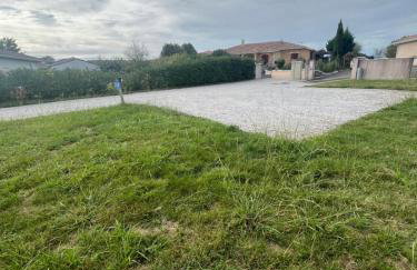 Charmant T2, Cl 3 étoiles, 4 Lits, 4 personnes et 1enfant, parking et terrasse - Foto 21