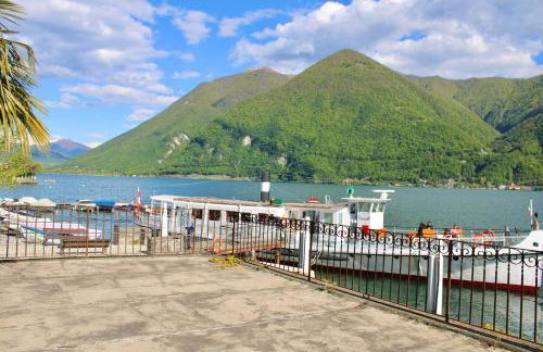 The Painter's Nest with Private Lake Garden - Photo 20