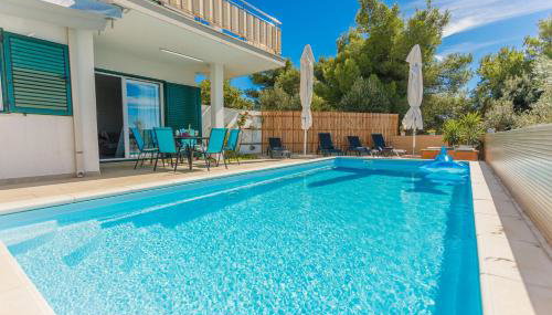 Villa NONO Jure - Private Pool & Jacuzzi, Milna Brač - Foto 3