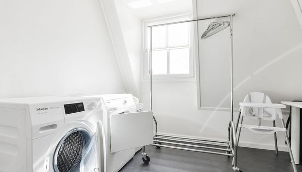 Great Holiday Home at the Efteling with Heated Swimming Pool & Hot Tub - Foto 3, Zimmerausstattung