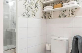 1 step to retiro park and gran via-prado museum - Photo 22