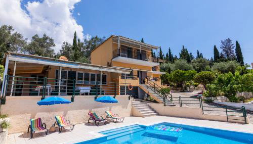 Ipsos Pool Apartments, Elena & Maria by Konnect - Foto 2, sunbed