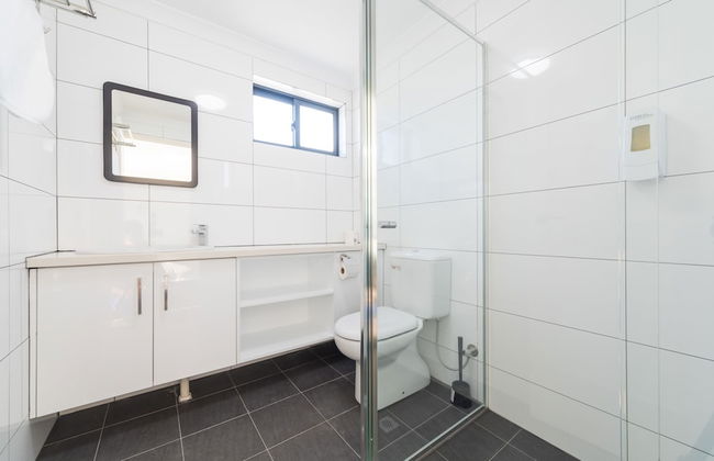 Batavia Apartment - Photo 25