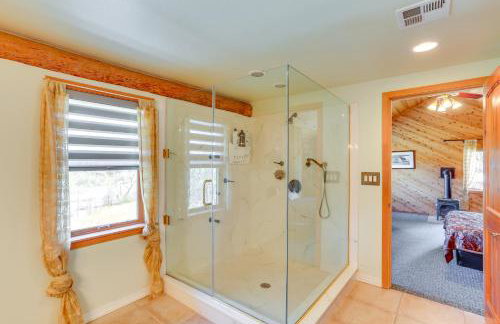 Deck, Grill and River Access California Escape! - Foto 20