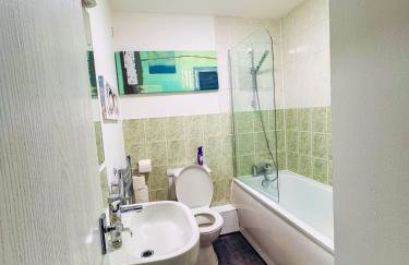 Newly Refurbished Home fit for to 7 family members, Groups, Contractors Centre of Bradley Stoke - Foto 26