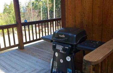 Blacktail Cabin Hideaway with hot tub - Foto 47